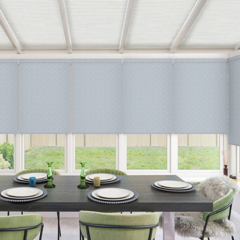 Gus Aqua Roller Blind