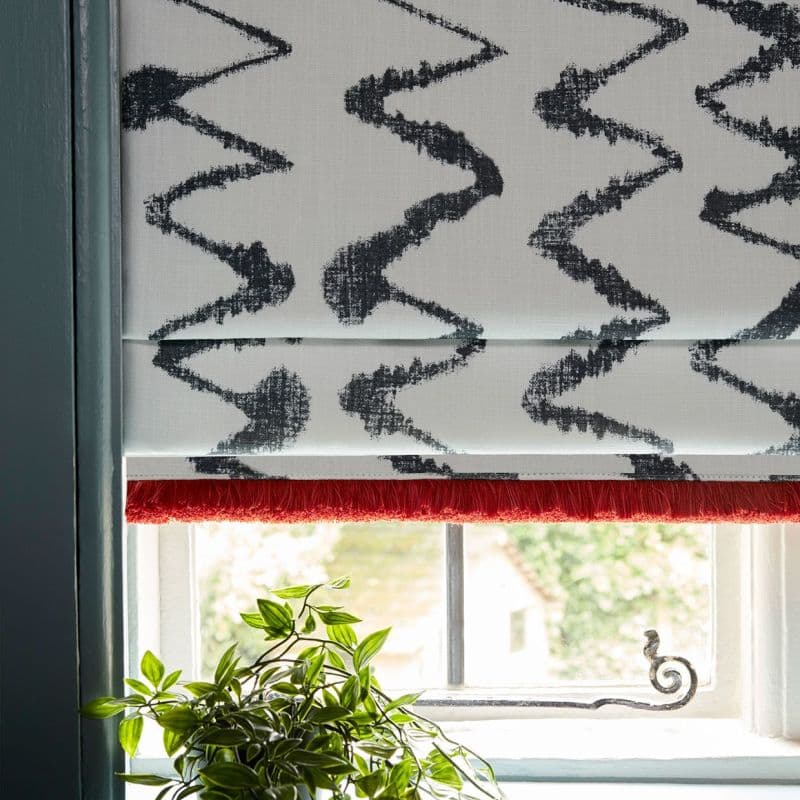 Wolfe Smoulder Roman Blind