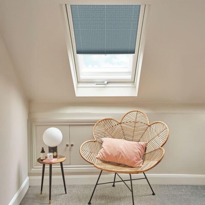 Twist Marine Pleated blind